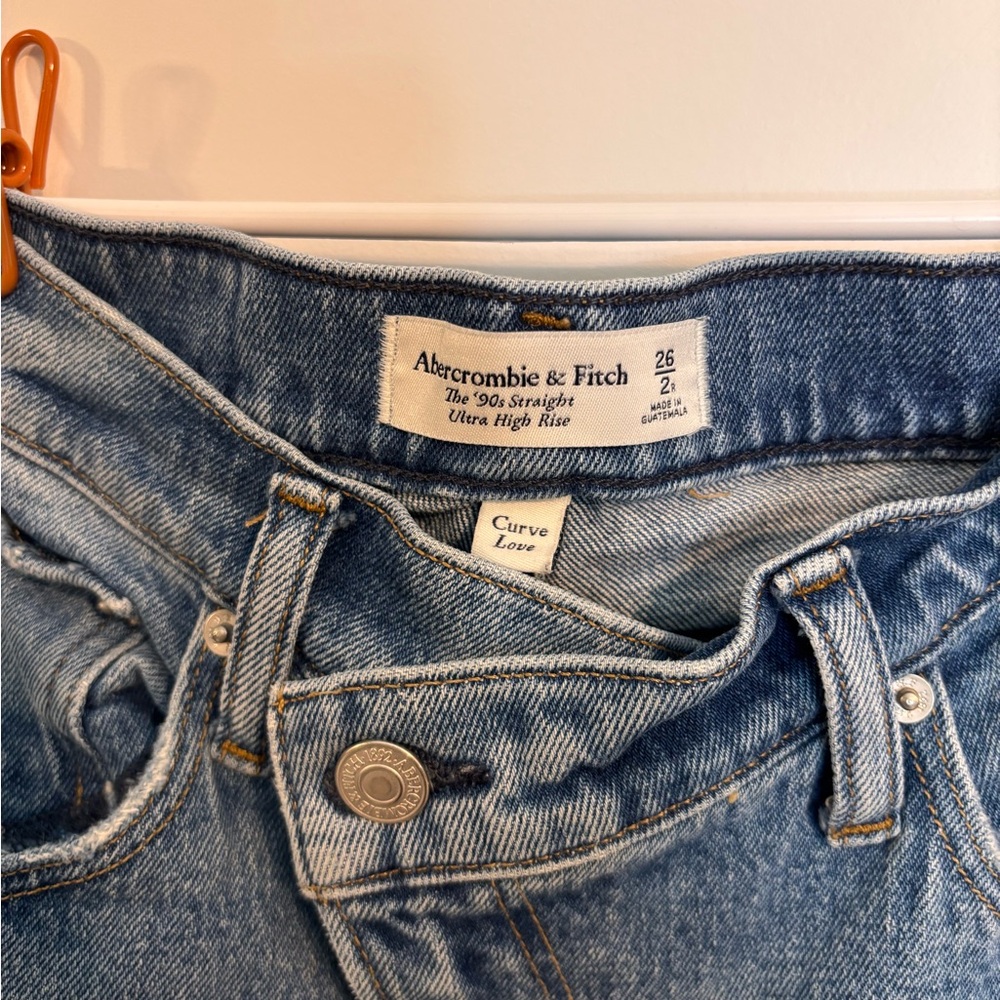 Abercrombie & Fitch Criss Cross High Rise Blue Jeans - Picture 5 of 9